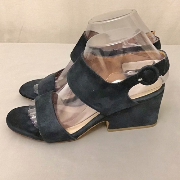 Isola Suede Sandals Blue Leather Block Heel Women’s Shoes Size 7 - Picture 3 of 9